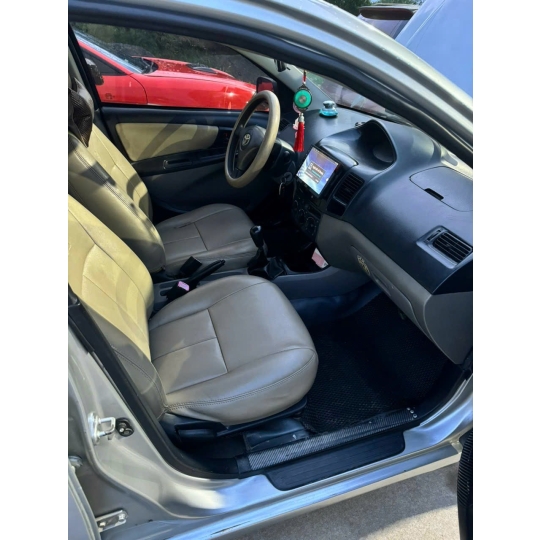 Vios 2005 