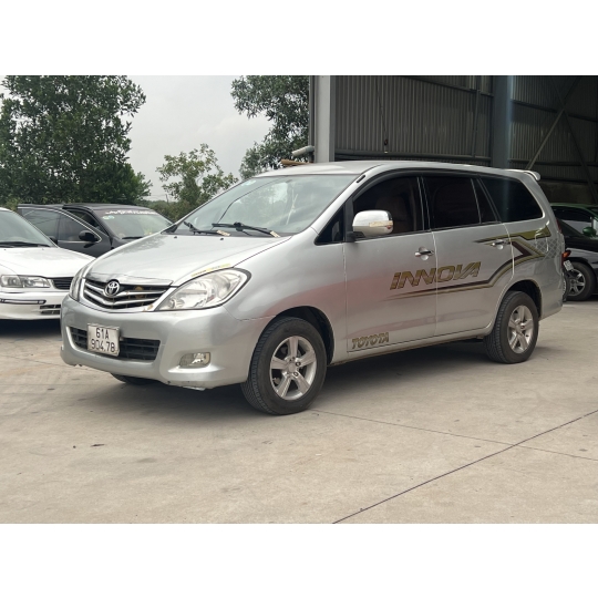 Innova 2008 