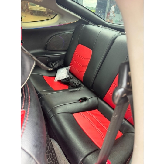 Tuscani 2 cữa 