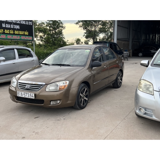 Kia cerato 2008