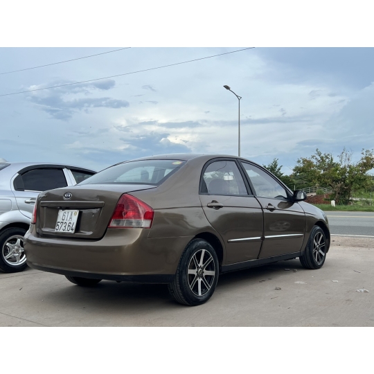 Kia cerato 2008